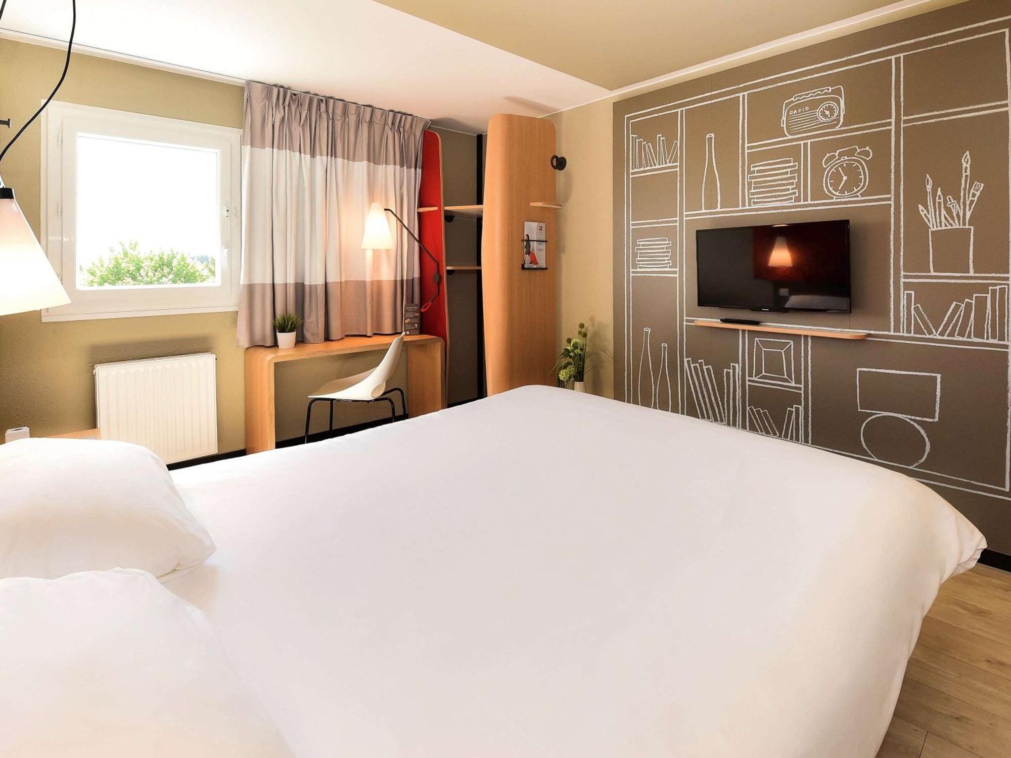 Ibis Beaune La Ferme Aux Vins Exterior photo